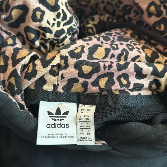 Adidas Leopard Print Crop Sweatshirt - Picture 4 of 4